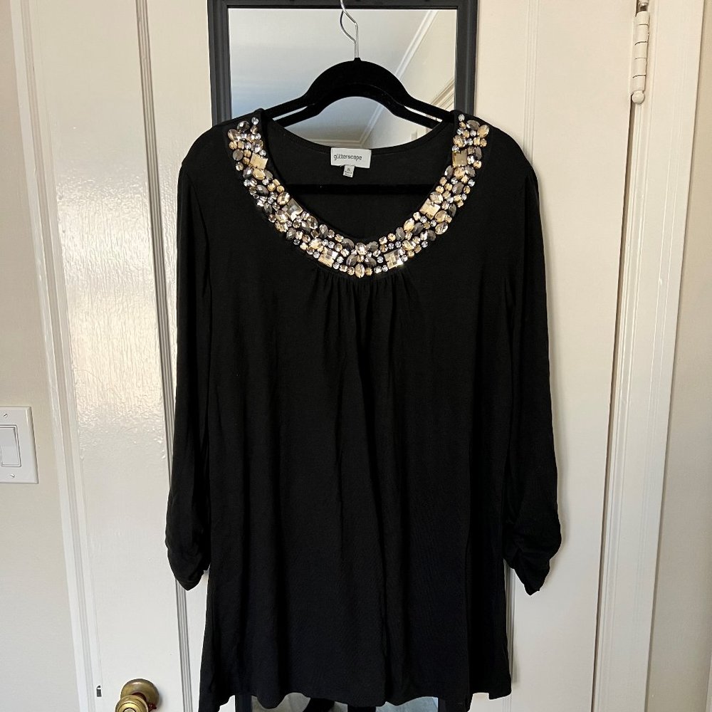 Size XL Black top